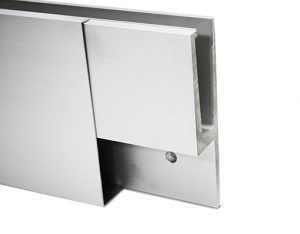 RX - Peitelevy profiilille ETP.002.11.AL. AL 2,5M (sivukiinnitys)