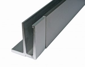 RX - Peitelevy profiilille ETP.002.03.AL.A - Etuosa 2,5 m, Hiottu